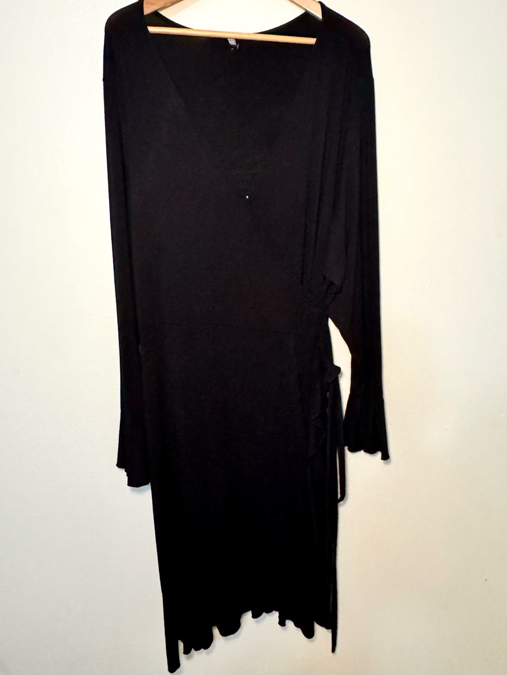 Lemontart 4X Black True Wrap Dress Long Sleeve Stretch V-Neck Plus Size